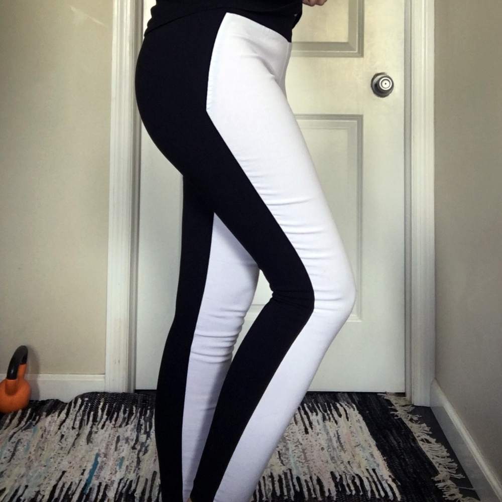 Back and White front/back 2 Panel Fitted Jeggins